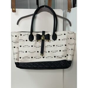 Betsy Johnson, Black And‎ White Tote Bag With Floral Liner And Inside Clutch